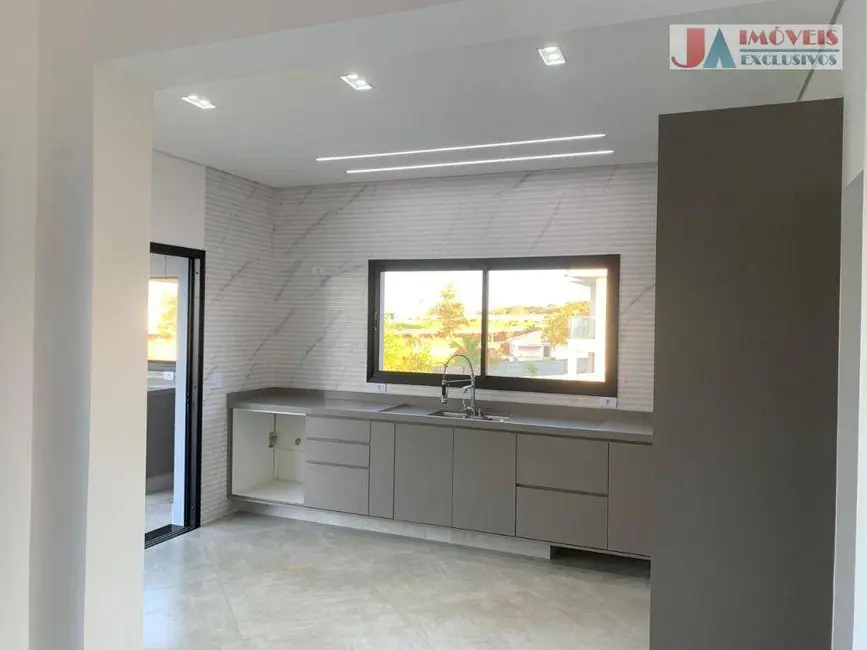 Casa de Condomínio com 3 quartos à venda, 890m2 em Aracoiaba Da Serra - SP - imagem 8 Foto 8 de Casa de Condomínio com 3 quartos à venda, 890m2 em Aracoiaba Da Serra - SP