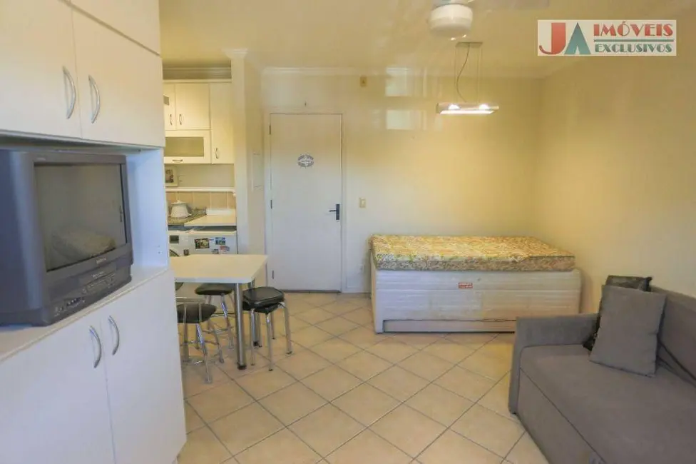 Foto 9 de Apartamento com 1 quarto à venda, 28m2 em Aracoiaba Da Serra - SP