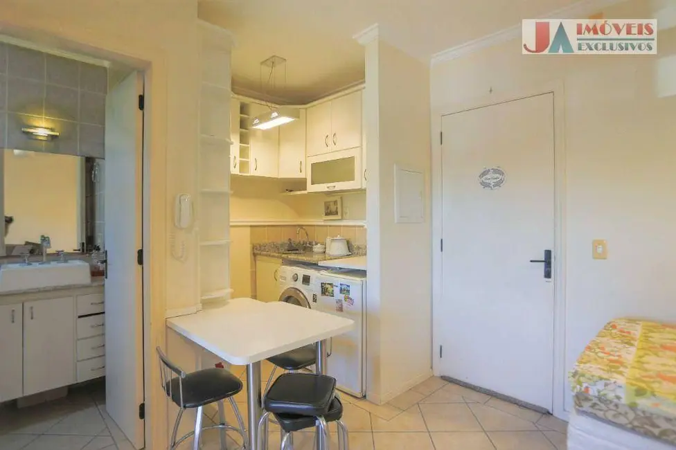 Foto 1 de Apartamento com 1 quarto à venda, 28m2 em Aracoiaba Da Serra - SP