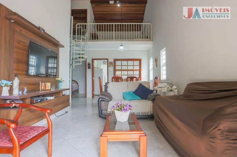 Foto 6 de Casa com 3 quartos à venda, 160m2 em Aracoiaba Da Serra - SP