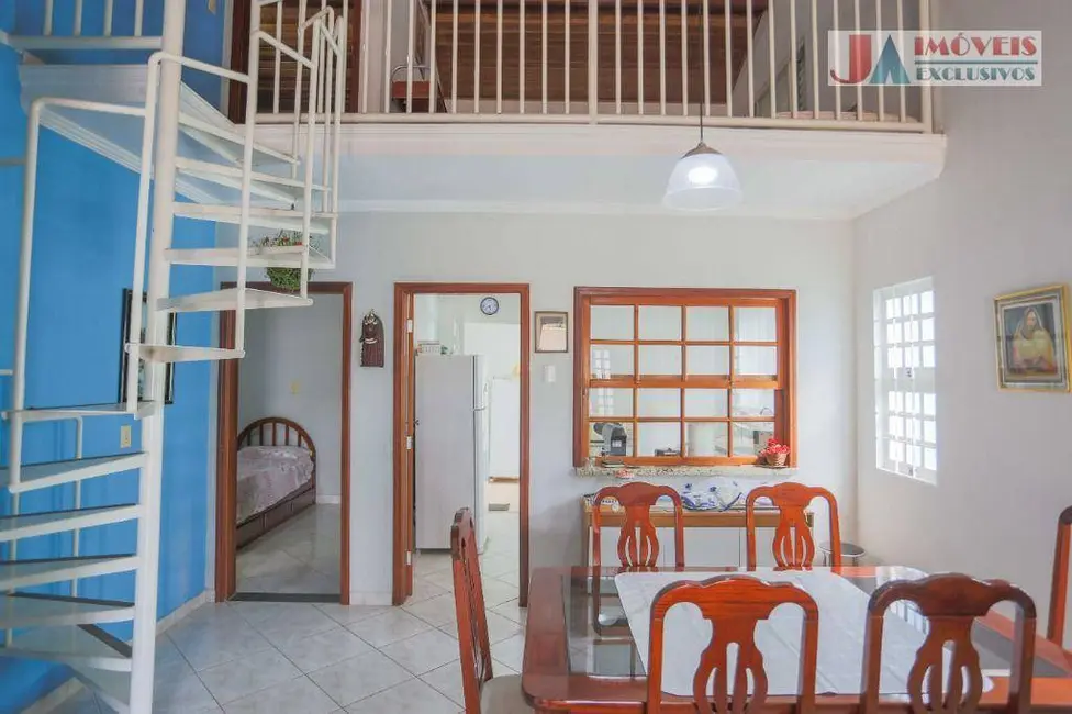Foto 9 de Casa com 3 quartos à venda, 160m2 em Aracoiaba Da Serra - SP