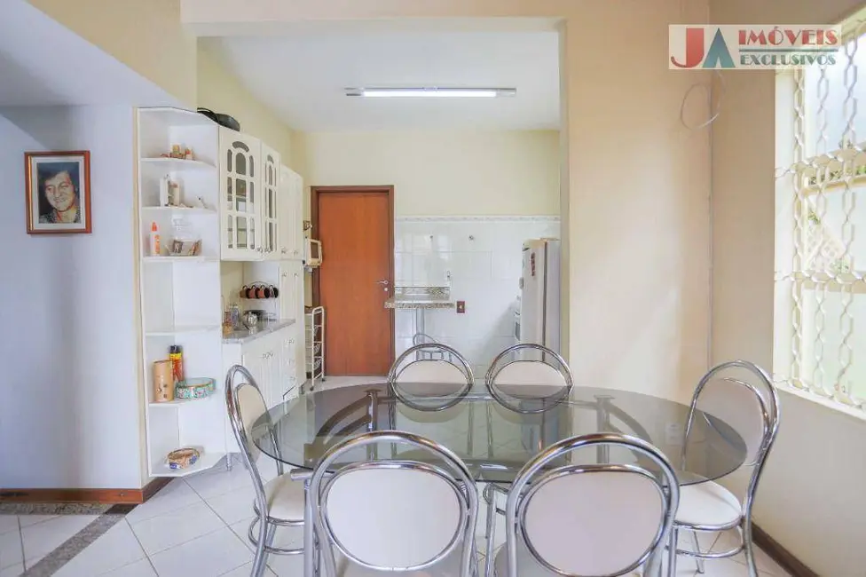 Foto 7 de Casa com 3 quartos à venda, 121m2 em Aracoiaba Da Serra - SP