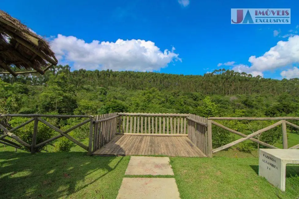 Foto 9 de Terreno / Lote à venda, 1005m2 em Salto De Pirapora - SP