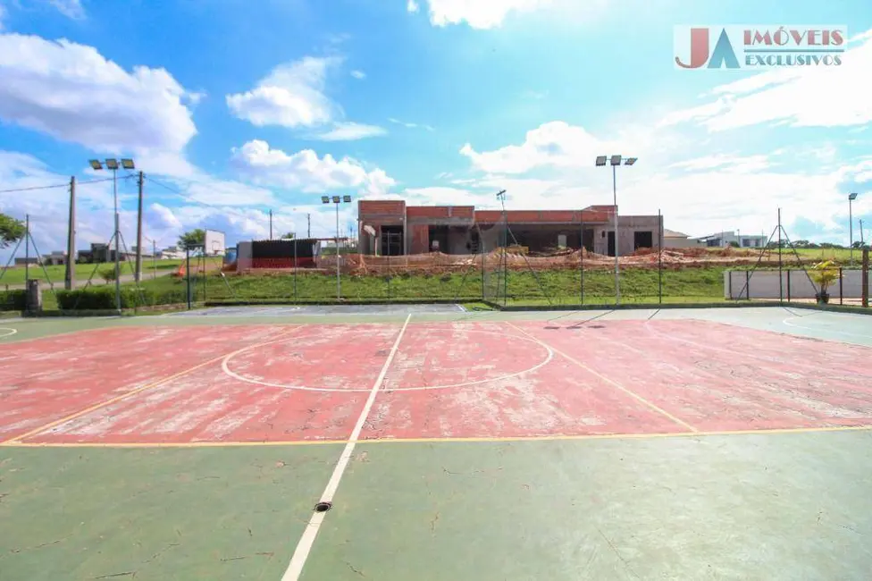 Foto 5 de Terreno / Lote à venda, 1005m2 em Salto De Pirapora - SP