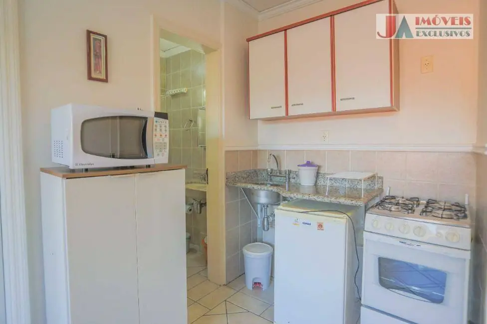 Foto 4 de Apartamento com 1 quarto à venda, 36m2 em Aracoiaba Da Serra - SP