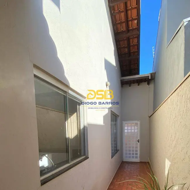 Foto 3 de Casa com 3 quartos à venda, 242m2 em São José, Barretos - SP