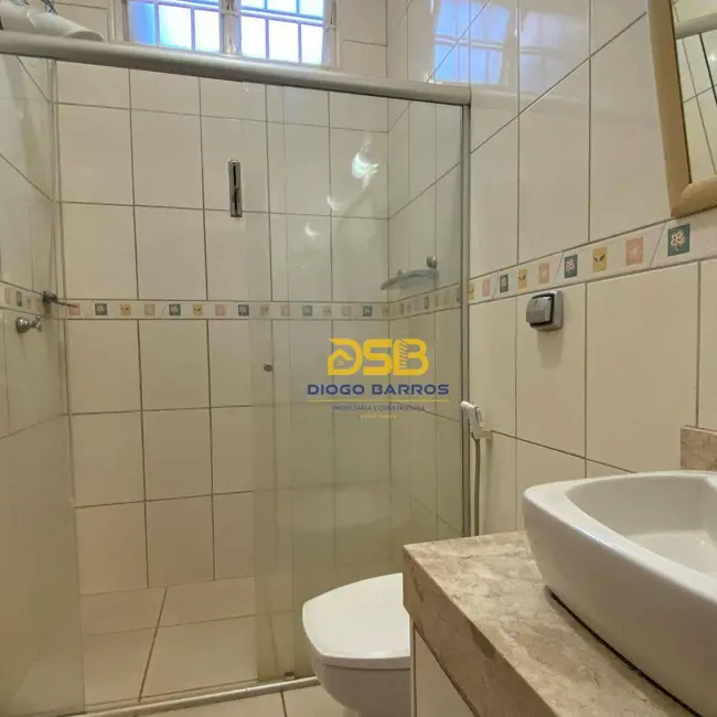 Foto 5 de Casa com 3 quartos à venda, 242m2 em São José, Barretos - SP