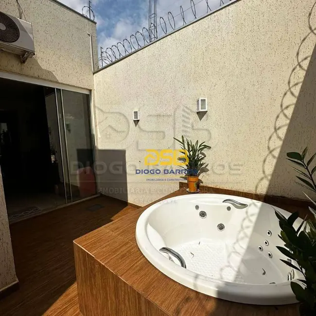 Foto 3 de Casa com 3 quartos à venda, 200m2 em Nobre Ville, Barretos - SP