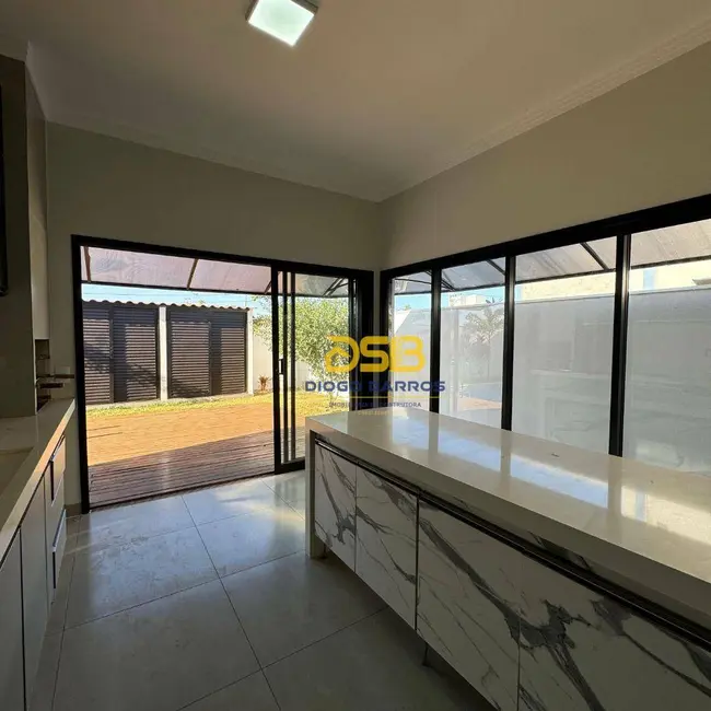 Casa com 3 quartos para alugar, 275m2 em Barretos - SP - imagem 4 Foto 4 de Casa com 3 quartos para alugar, 275m2 em Barretos - SP