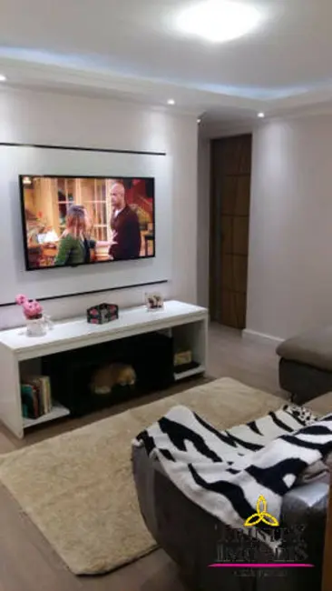 Foto 1 de Apartamento com 2 quartos à venda, 44m2 em Chácara Roselândia, Cotia - SP