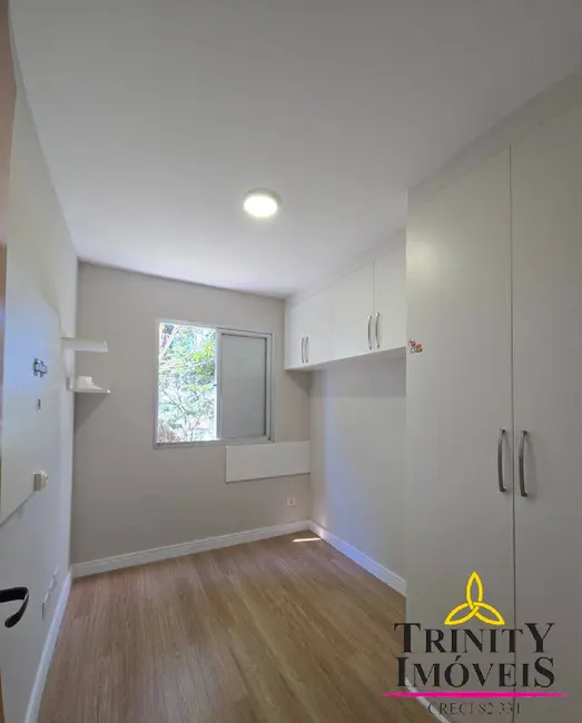 Foto 5 de Apartamento com 3 quartos à venda, 64m2 em Jardim Caiapiá, Cotia - SP
