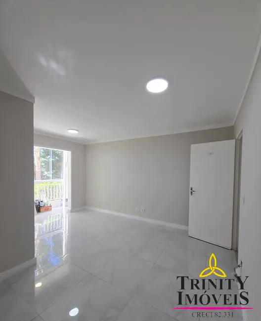 Foto 2 de Apartamento com 3 quartos à venda, 64m2 em Jardim Caiapiá, Cotia - SP