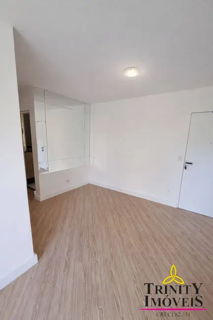 Foto 5 de Apartamento com 3 quartos à venda, 65m2 em Jardim Caiapiá, Cotia - SP