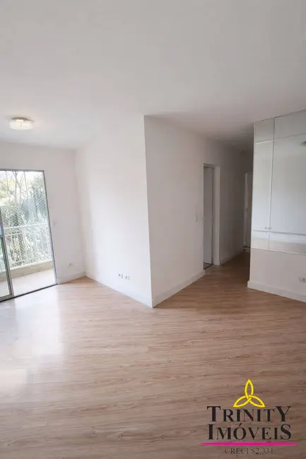 Foto 3 de Apartamento com 3 quartos à venda, 65m2 em Jardim Caiapiá, Cotia - SP