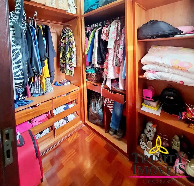 Casa com 4 quartos à venda, 1044m2 em Granja Caiapiá, Cotia - SP - imagem 9 Foto 9 de Casa com 4 quartos à venda, 1044m2 em Granja Caiapiá, Cotia - SP