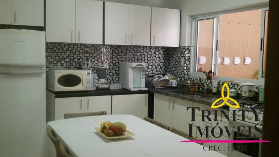 Foto 3 de Casa com 4 quartos à venda, 125m2 em km 18, Osasco - SP