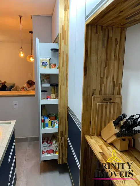 Foto 3 de Apartamento com 2 quartos à venda, 49m2 em Jardim Santa Izabel, Cotia - SP