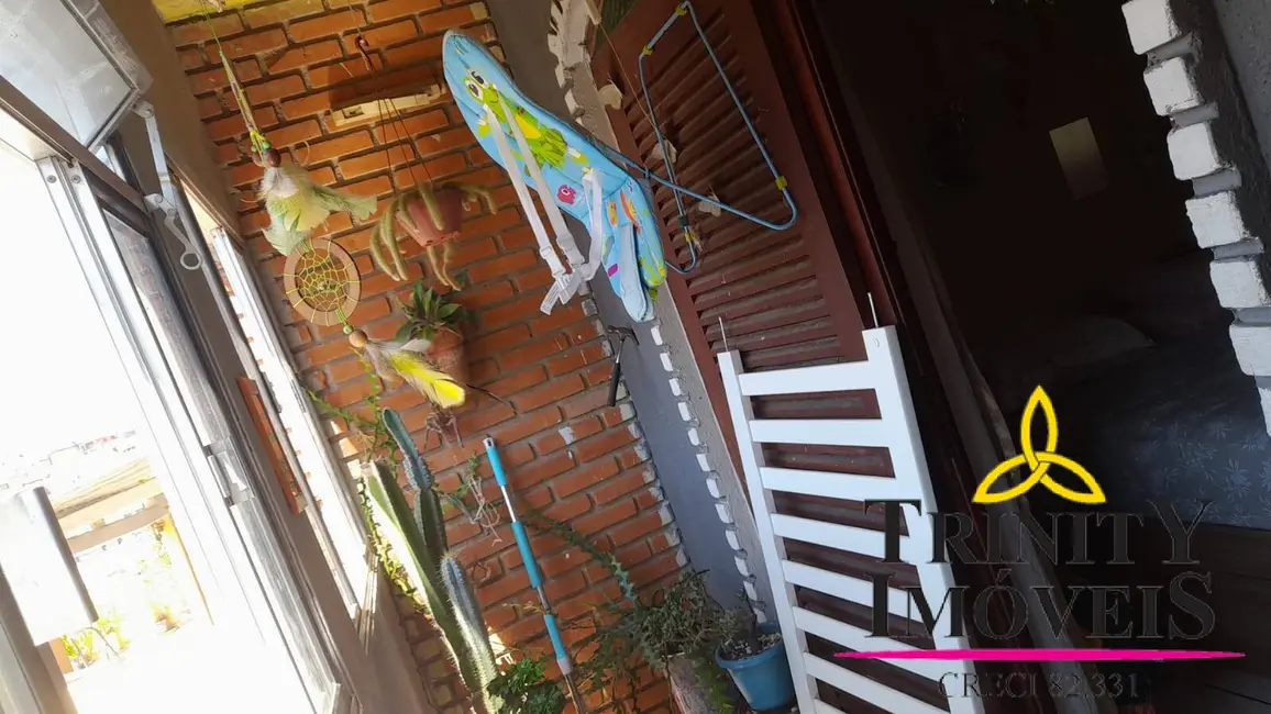 Foto 5 de Casa com 3 quartos à venda em Jardim Elvira, Osasco - SP