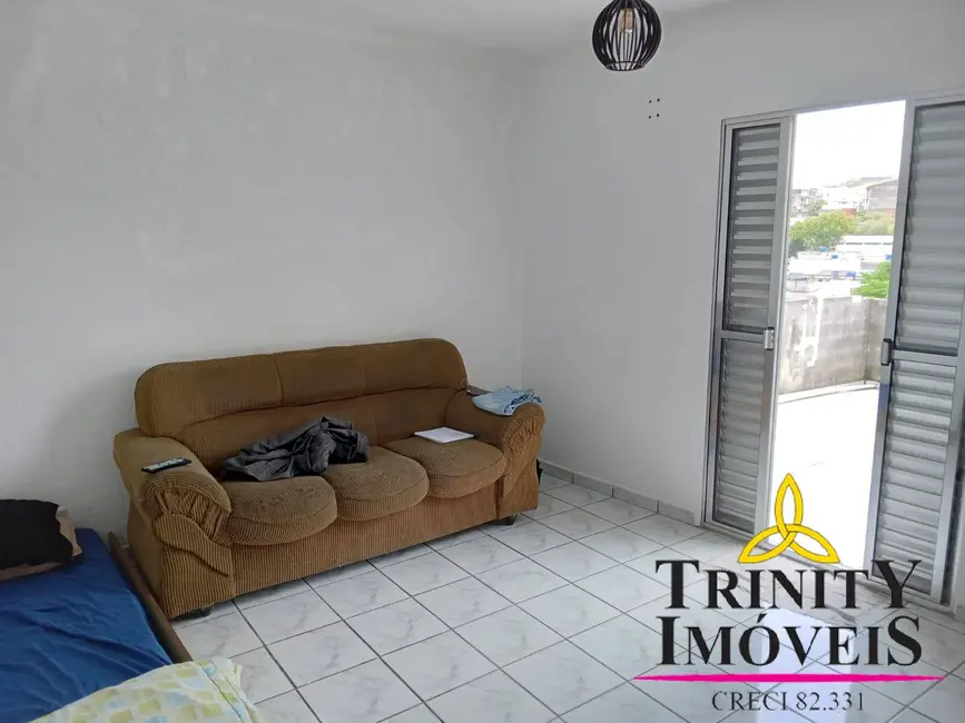 Casa com 4 quartos à venda, 148m2 em Jardim Roberto, Osasco - SP - imagem 6 Foto 6 de Casa com 4 quartos à venda, 148m2 em Jardim Roberto, Osasco - SP
