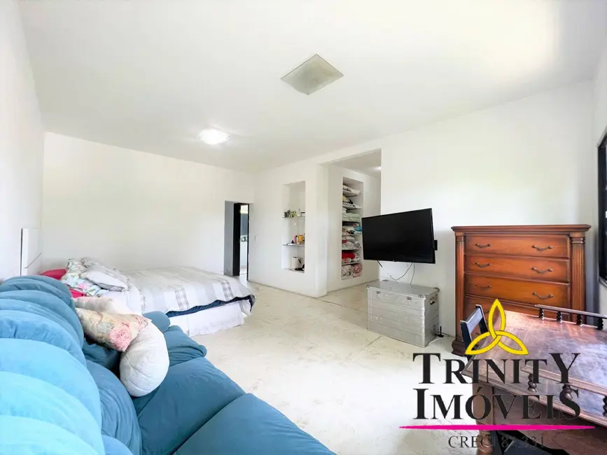 Foto 4 de Casa com 5 quartos à venda, 493m2 em Parque São Paulo, Cotia - SP