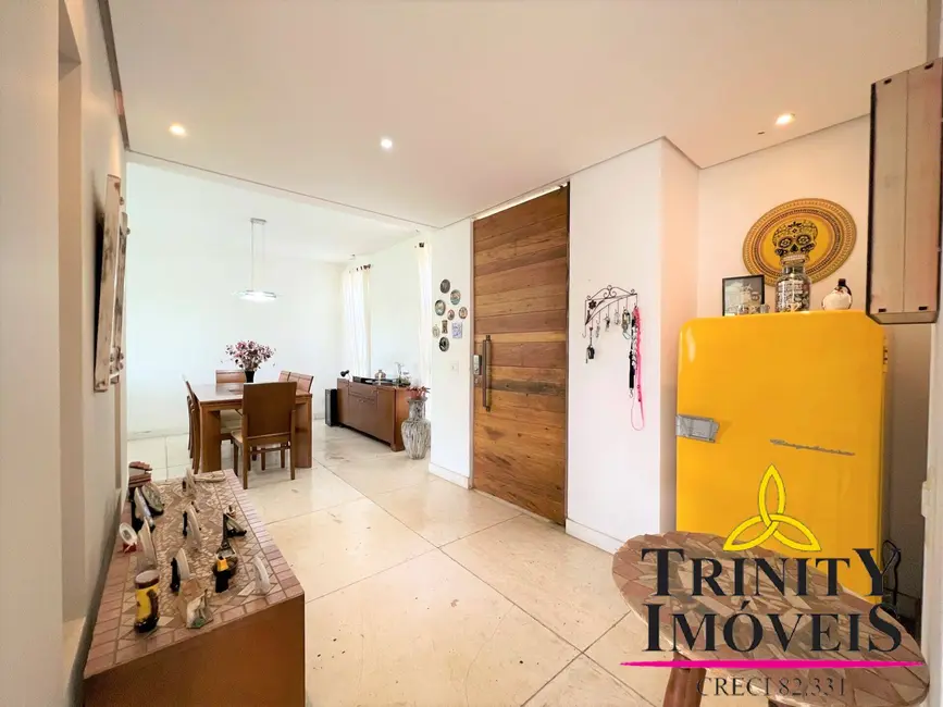 Foto 9 de Casa com 5 quartos à venda, 493m2 em Parque São Paulo, Cotia - SP