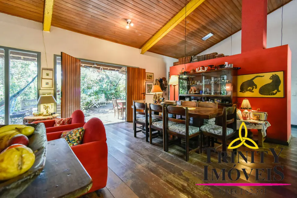 Casa com 4 quartos à venda, 230m2 em Nova Higienópolis, Jandira - SP - imagem 7 Foto 7 de Casa com 4 quartos à venda, 230m2 em Nova Higienópolis, Jandira - SP