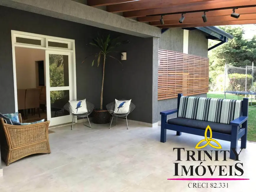 Foto 9 de Casa com 4 quartos à venda, 243m2 em Petit Village, Cotia - SP