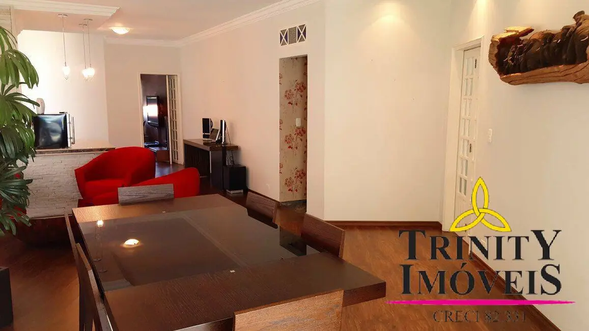 Foto 9 de Casa com 4 quartos à venda, 321m2 em Granja Caiapiá, Cotia - SP