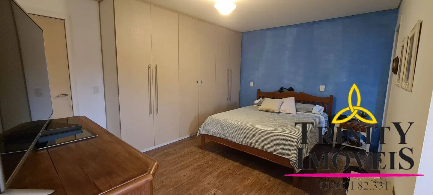 Foto 8 de Casa com 3 quartos à venda, 2450m2 em Jardim Mediterrâneo, Cotia - SP