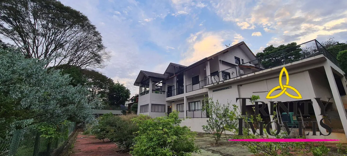 Foto 3 de Casa com 3 quartos à venda, 2450m2 em Jardim Mediterrâneo, Cotia - SP