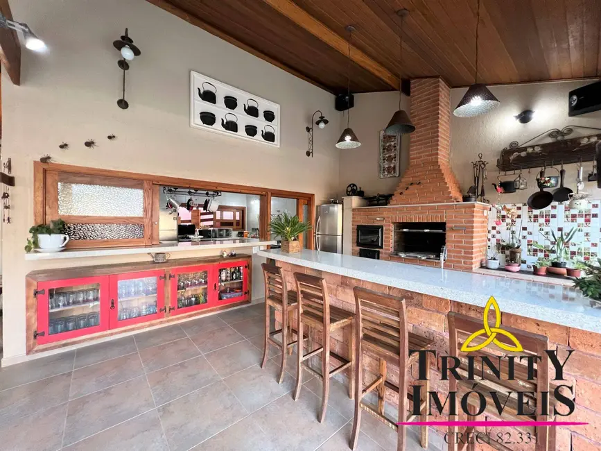 Foto 8 de Casa com 5 quartos à venda, 960m2 em Parque Dom Henrique, Cotia - SP