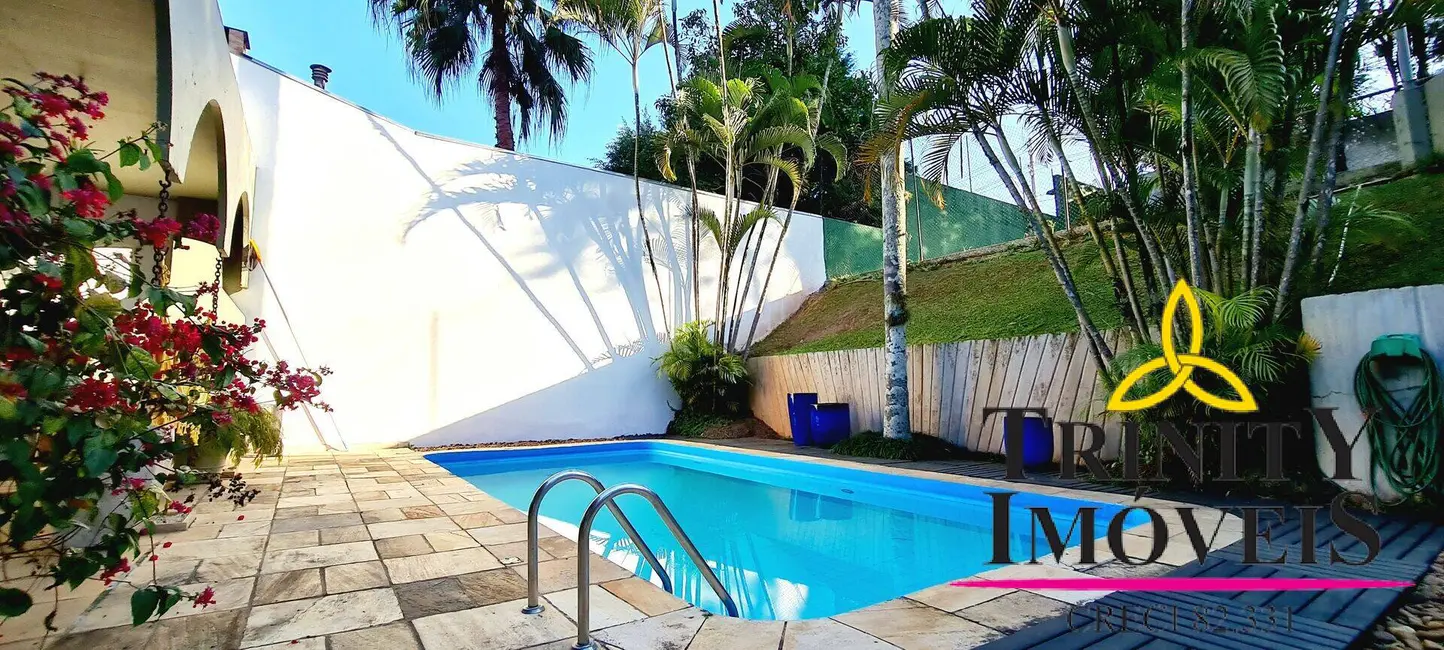 Foto 9 de Casa com 4 quartos à venda, 640m2 em Algarve, Cotia - SP