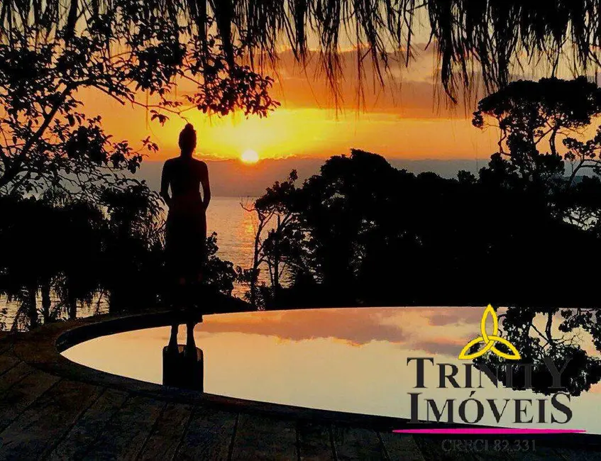 Casa com 5 quartos à venda, 900m2 em Ilhabela - SP - imagem 4 Foto 4 de Casa com 5 quartos à venda, 900m2 em Ilhabela - SP