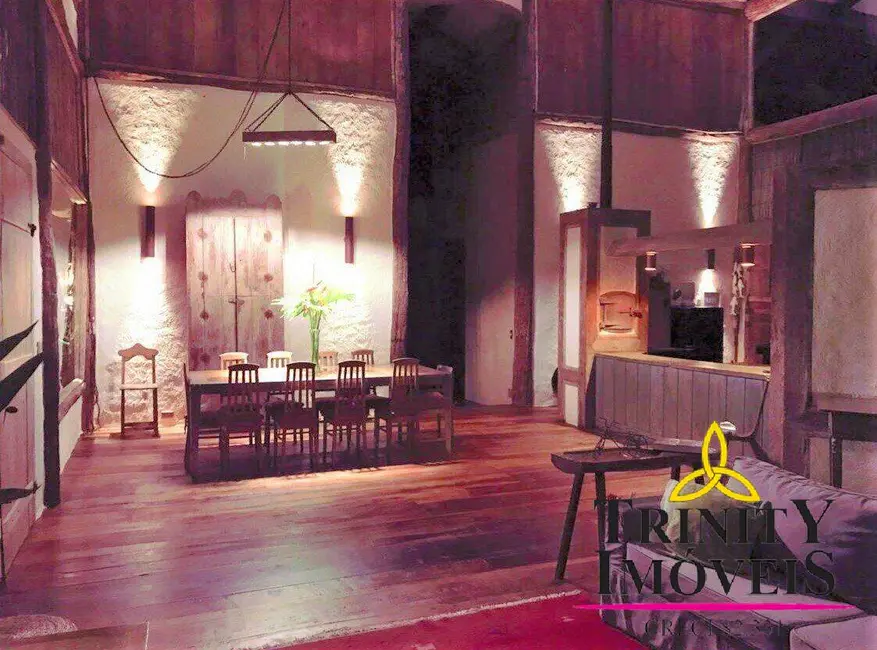 Casa com 5 quartos à venda, 900m2 em Ilhabela - SP - imagem 6 Foto 6 de Casa com 5 quartos à venda, 900m2 em Ilhabela - SP