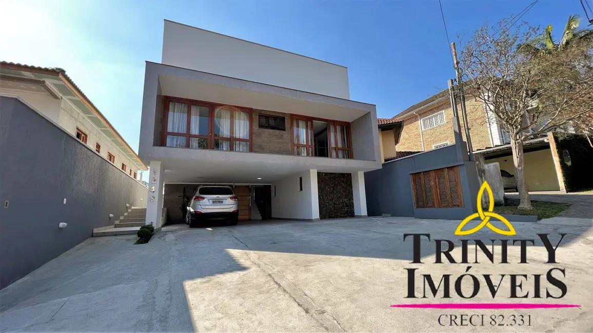 Casa com 4 quartos à venda, 497m2 em São Paulo II, Cotia - SP - imagem 1 Foto 1 de Casa com 4 quartos à venda, 497m2 em São Paulo II, Cotia - SP