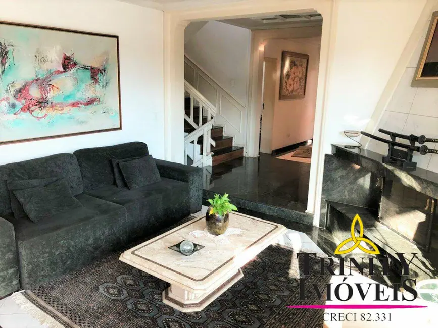 Casa com 4 quartos à venda, 597m2 em São Paulo II, Cotia - SP - imagem 6 Foto 6 de Casa com 4 quartos à venda, 597m2 em São Paulo II, Cotia - SP