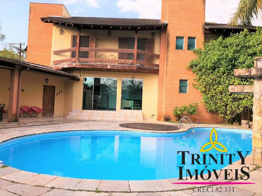 Casa com 4 quartos à venda, 597m2 em São Paulo II, Cotia - SP - imagem 4 Foto 4 de Casa com 4 quartos à venda, 597m2 em São Paulo II, Cotia - SP