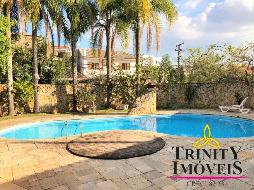 Casa com 4 quartos à venda, 597m2 em São Paulo II, Cotia - SP - imagem 3 Foto 3 de Casa com 4 quartos à venda, 597m2 em São Paulo II, Cotia - SP