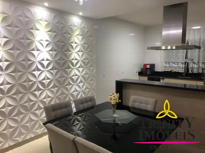 Foto 1 de Casa com 3 quartos à venda, 132m2 em Jardim Rio das Pedras, Cotia - SP