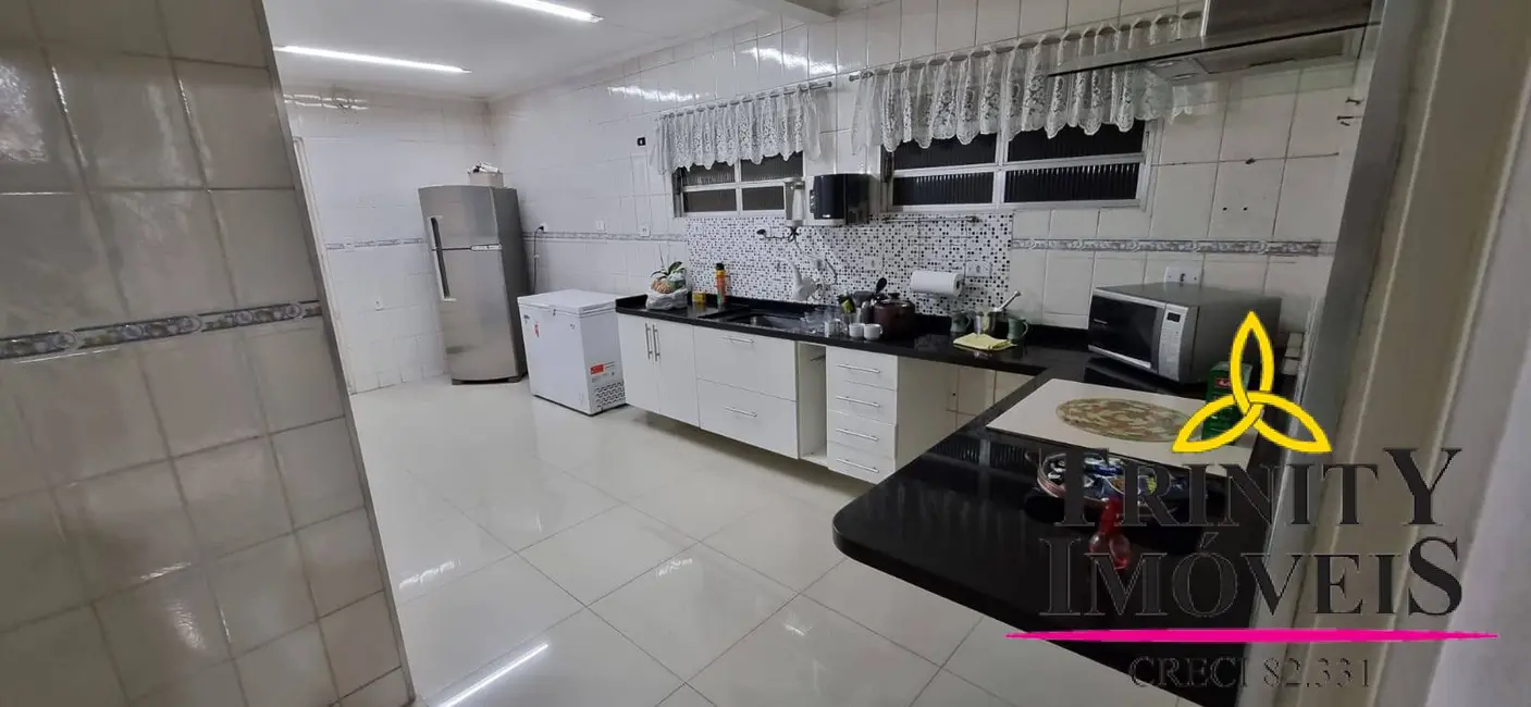 Foto 8 de Casa com 5 quartos à venda, 403m2 em Veloso, Osasco - SP