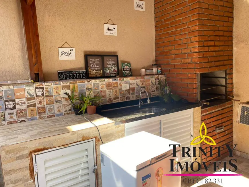 Foto 2 de Casa de Condomínio com 3 quartos à venda em Jardim Petrópolis, Cotia - SP