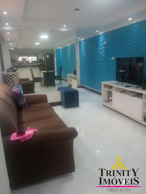 Foto 2 de Casa com 3 quartos à venda, 175m2 em Rochdale, Osasco - SP