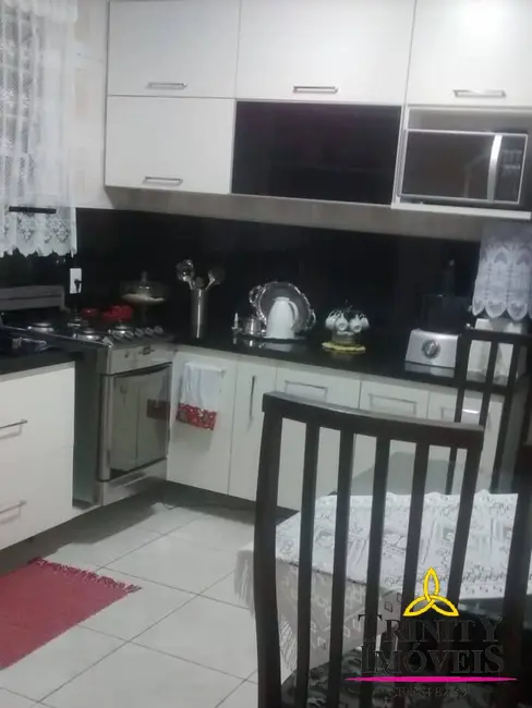 Foto 8 de Casa com 2 quartos à venda, 72m2 em Jardim Petrópolis, Cotia - SP