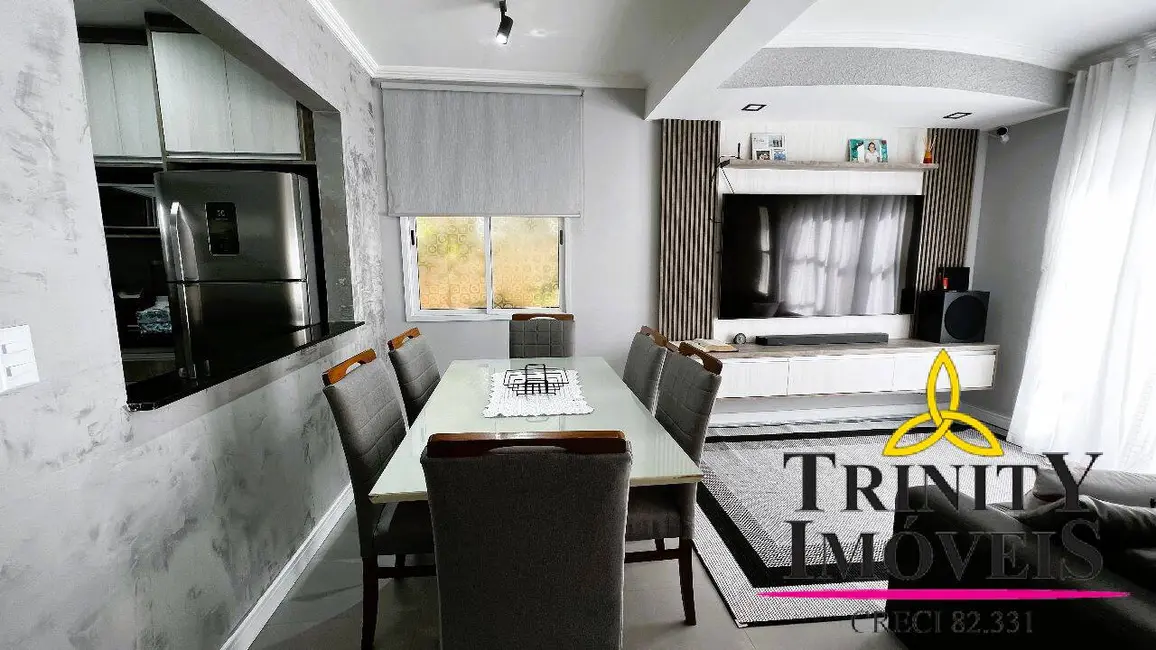 Casa com 3 quartos à venda, 105m2 em Cotia - SP - imagem 4 Foto 4 de Casa com 3 quartos à venda, 105m2 em Cotia - SP