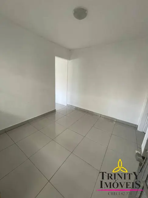 Foto 4 de Casa com 2 quartos à venda, 70m2 em Jardim Sabiá, Cotia - SP