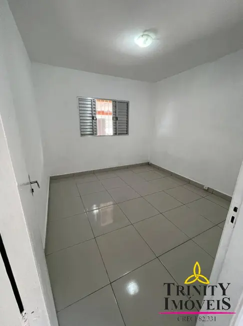 Foto 8 de Casa com 2 quartos à venda, 70m2 em Jardim Sabiá, Cotia - SP