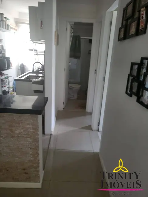 Foto 6 de Apartamento com 2 quartos à venda, 54m2 em Jardim Santa Izabel, Cotia - SP