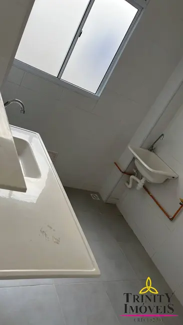 Foto 4 de Apartamento com 2 quartos à venda, 36m2 em Jardim Caiapiá, Cotia - SP