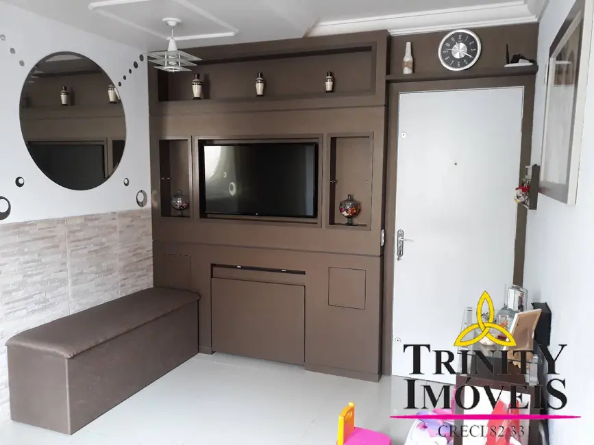 Foto 3 de Apartamento com 2 quartos à venda e para alugar, 48m2 em Jardim Petrópolis, Cotia - SP