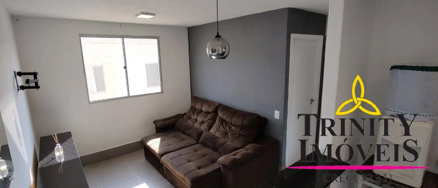 Foto 2 de Apartamento com 2 quartos à venda, 40m2 em Jardim Petrópolis, Cotia - SP